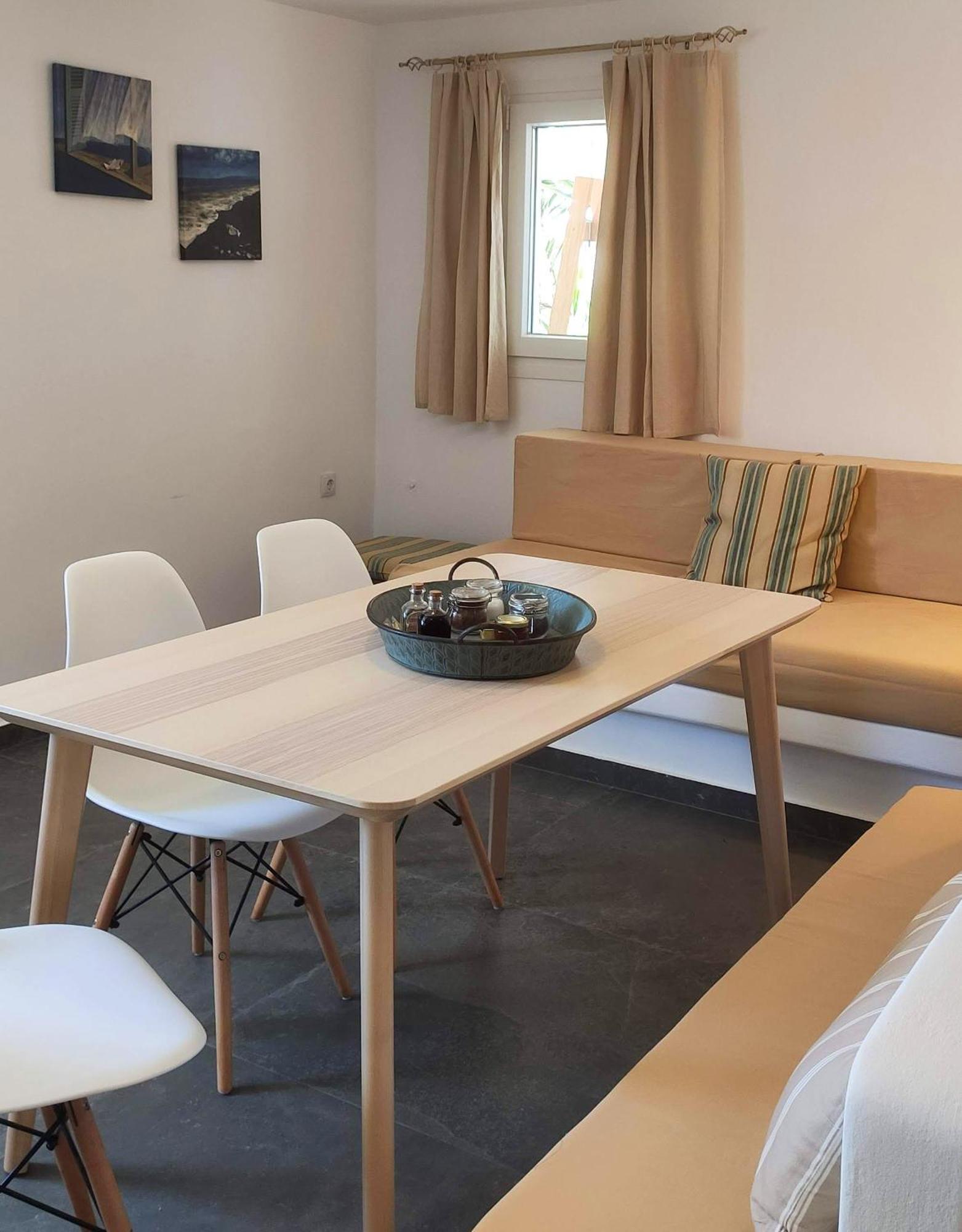 Avissalou Apartments Agios Romanos Exterior photo